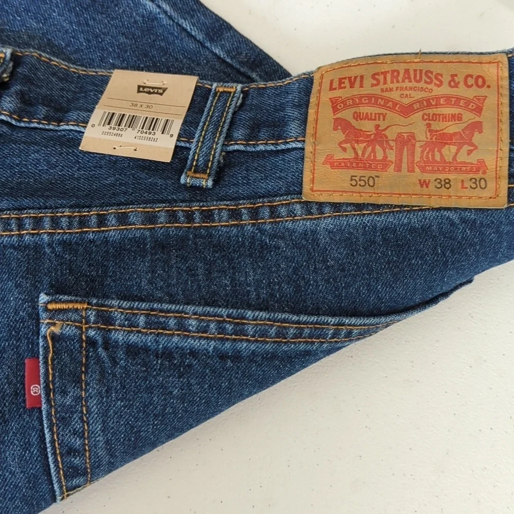 Levi's 550 Relaxed Fit Blue Jeans 38 X 30 New With Tags!!!